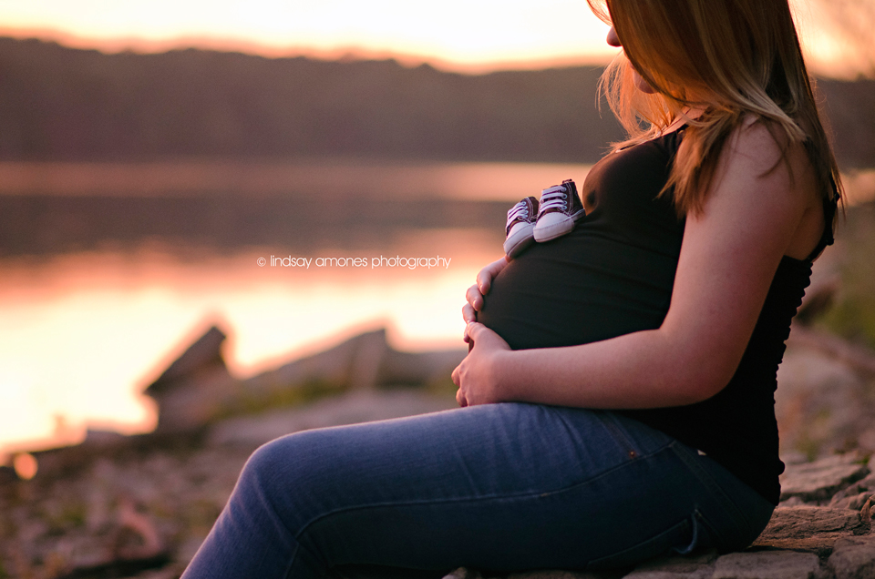 Indianapolis Maternity Photographer